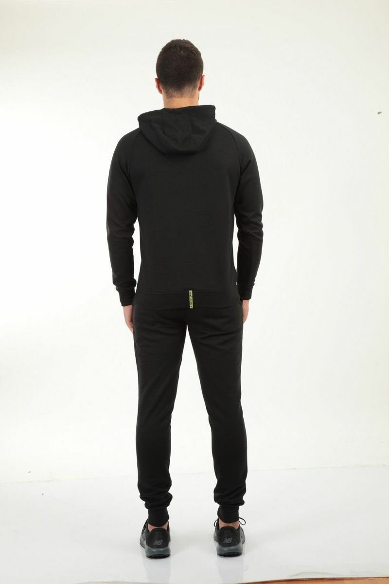 New Balance Mph001-bk Siyah Erkek K. Sweatshirt SİYAH resmi